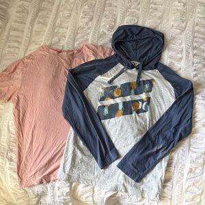 Hurley Raglan hoodie & OU Distressed Tee